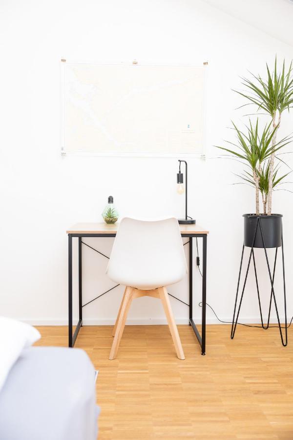 Ko-Living - Captain'S Suite - Altstadt - Mit Kueche, Smart Tv & Balkon - 6P Halle  Εξωτερικό φωτογραφία
